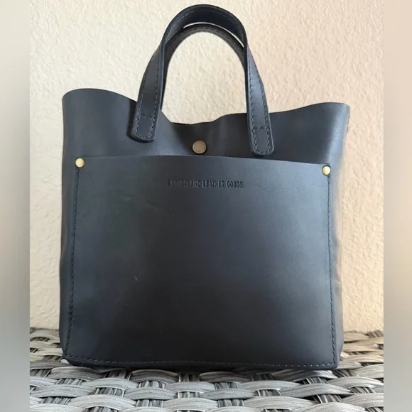 Portland Leather Goods Mini Tote Bag – Black Full-Grain Leather Handbag - Picture 4 of 10